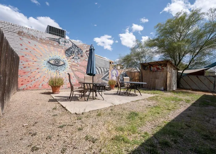 Bloom And Relax Historic 1br In Downtown *