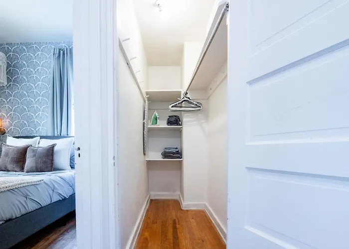 Bloom And Relax Historic 1br In Downtown
