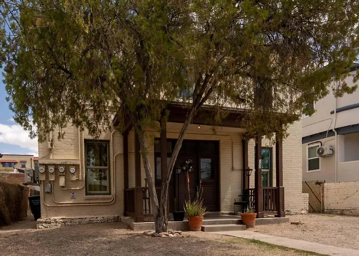 Bloom And Relax Historic 1br In Downtown Tucson